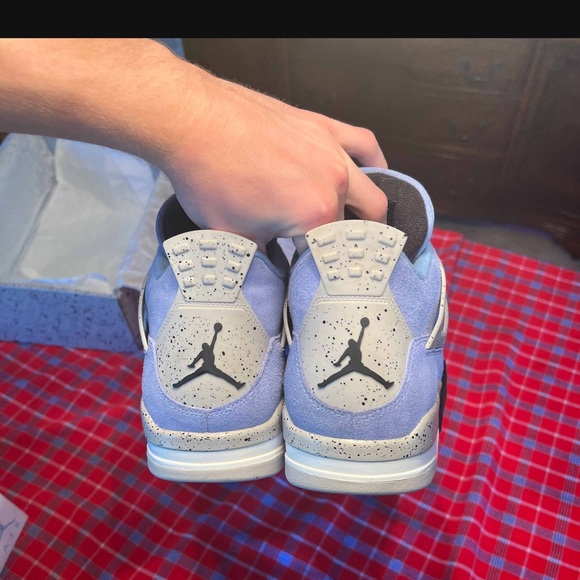 Jordan 4 university blue - Picture 3 of 10